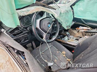 Zdjęcie 8 z 12 samochodu: 2017 BMW X5 XDRIVE35I VIN:5UXKR0C33H0Z72145 - miniatura