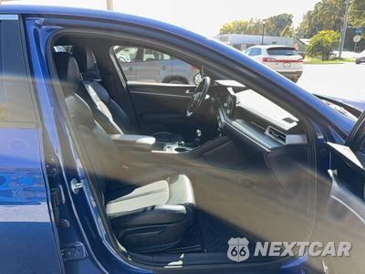 Piąte zdjęcie samochodu w środku: 2021 KIA K5 GT LINE VIN:5XXG64J20MG022122 - miniatura