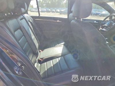 Zdjęcie 10 z 12 samochodu: 2015 VOLKSWAGEN GTI VIN:3VW5T7AU2FM095557 - miniatura