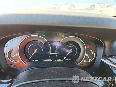 Zdjęcie 9 z 13 samochodu: 2019 BMW 530E VIN:WBAJA9C55KB399134 - miniatura
