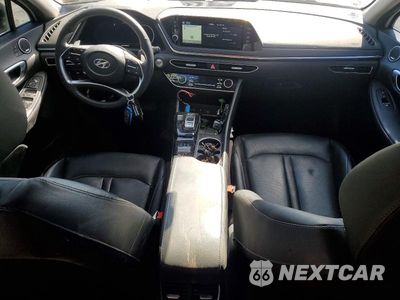 Zdjęcie 8 z 13 samochodu: 2021 HYUNDAI SONATA HYBRID LIMITED VIN:KMHL54JJ7MA018665 - miniatura