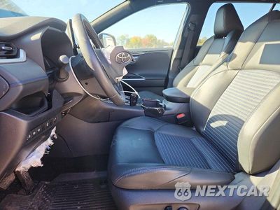Zdjęcie 7 z 13 samochodu: 2024 TOYOTA RAV4 XSE VIN:2T3E6RFV7RW083396 - miniatura