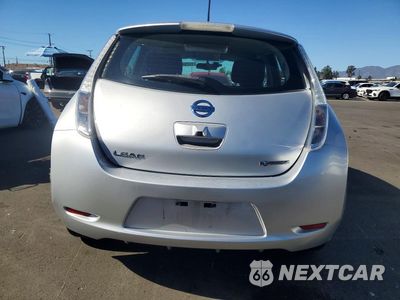Zdjęcie 6 z 13 samochodu: 2015 NISSAN LEAF SV VIN:1N4AZ0CP3FC313611 - miniatura