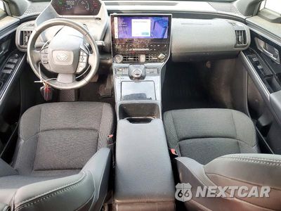 Zdjęcie 8 z 13 samochodu: 2023 TOYOTA BZ4X XLE VIN:JTMABACA2PA015077 - miniatura