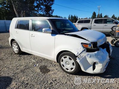 Czwarte zdjęcie samochodu z boku: 2012 SCION XB BASE VIN:JTLZE4FEXCJ018611 - miniatura