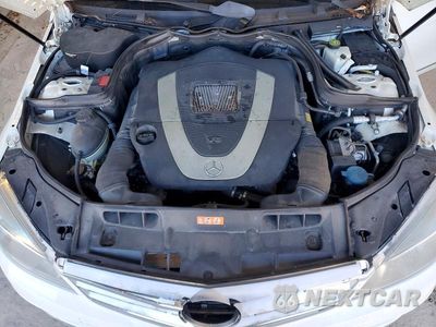 Zdjęcie 11 z 12 samochodu: 2009 MERCEDES-BENZ C 300 4MATIC VIN:WDDGF81X79F255316 - miniatura
