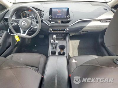 Zdjęcie 8 z 12 samochodu: 2019 NISSAN ALTIMA S VIN:1N4BL4BV8KC227556 - miniatura
