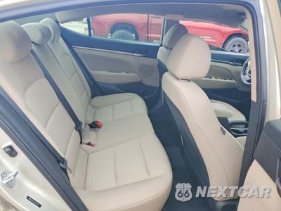 Zdjęcie 10 z 12 samochodu: 2018 HYUNDAI ELANTRA SEL VIN:5NPD84LF0JH342747 - miniatura