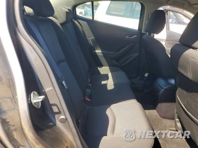 Zdjęcie 10 z 12 samochodu: 2018 MAZDA 3 SPORT VIN:3MZBN1U75JM216588 - miniatura