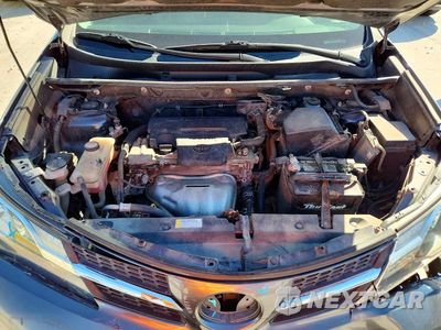 Zdjęcie 12 z 13 samochodu: 2015 TOYOTA RAV4 XLE VIN:JTMWFREV7FD066144 - miniatura