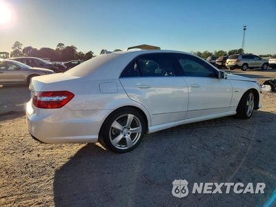 Trzecie zdjęcie samochodu z tyłu: 2012 MERCEDES-BENZ E 350 VIN:WDDHF5KB2CA589120 - miniatura