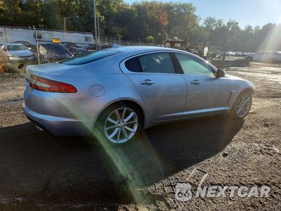 Trzecie zdjęcie samochodu z tyłu: 2015 JAGUAR XF 3.0 SPORT VIN:SAJWA0F74F8U68093 - miniatura