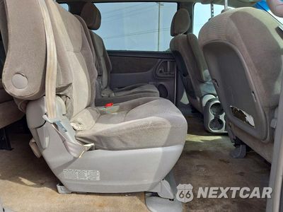 Zdjęcie 11 z 13 samochodu: 2008 TOYOTA SIENNA LE 7-PASSENGER VIN:5TDZK23C78S222062 - miniatura