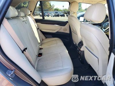 Zdjęcie 11 z 13 samochodu: 2016 BMW X5 XDR40E VIN:5UXKT0C5XG0S79571 - miniatura