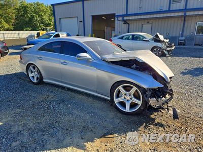 Czwarte zdjęcie samochodu z boku: 2009 MERCEDES-BENZ CLS 550 VIN:WDDDJ72X19A149127 - miniatura