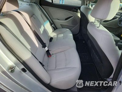 Zdjęcie 10 z 12 samochodu: 2013 KIA OPTIMA LX VIN:5XXGM4A70DG232303 - miniatura