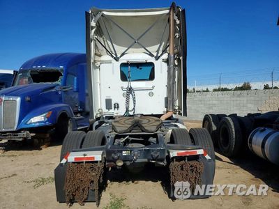 Zdjęcie 6 z 12 samochodu: 2018 PETERBILT 579 SEMI TRUCK VIN:1XPBA48X1JD446505 - miniatura