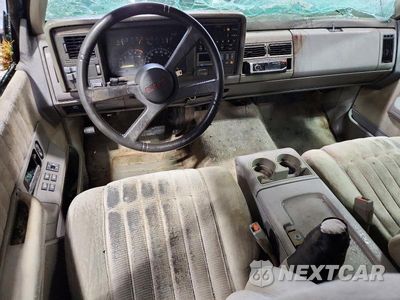 Zdjęcie 8 z 12 samochodu: 1994 GMC SUBURBAN C1500 VIN:1GKEC16K9RJ754098 - miniatura