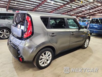 Trzecie zdjęcie samochodu z tyłu: 2016 KIA SOUL + VIN:KNDJP3A57G7277936 - miniatura