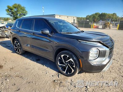 Czwarte zdjęcie samochodu z boku: 2024 MITSUBISHI OUTLANDER SE VIN:JA4J4VA82RZ054199 - miniatura