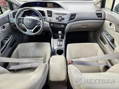 Zdjęcie 8 z 12 samochodu: 2012 HONDA CIVIC LX VIN:19XFB2F53CE305457 - miniatura