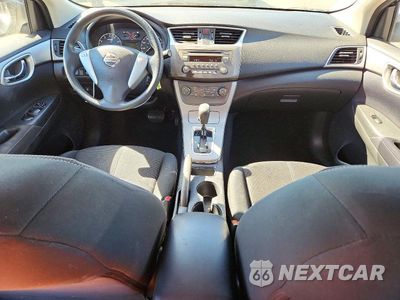 Zdjęcie 8 z 12 samochodu: 2014 NISSAN SENTRA S VIN:3N1AB7AP8EL678981 - miniatura