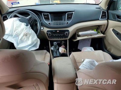 Zdjęcie 8 z 14 samochodu: 2016 HYUNDAI TUCSON SPORT VIN:KM8J33A28GU044131 - miniatura