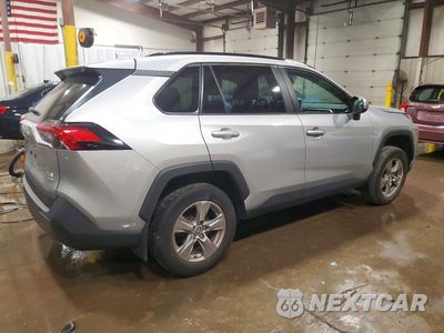 Trzecie zdjęcie samochodu z tyłu: 2023 TOYOTA RAV4 XLE VIN:2T3P1RFV4PW404072 - miniatura