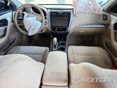 Zdjęcie 8 z 12 samochodu: 2013 NISSAN ALTIMA 2.5 VIN:1N4AL3AP3DN432461 - miniatura