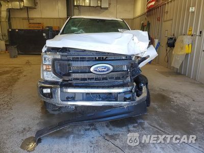 Piąte zdjęcie samochodu w środku: 2022 FORD F350 SUPER DUTY VIN:1FT8W3BTXNEE86093 - miniatura