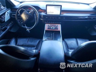 Zdjęcie 8 z 13 samochodu: 2020 LINCOLN AVIATOR RESERVE VIN:5LM5J7XC1LGL20198 - miniatura