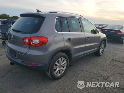 Trzecie zdjęcie samochodu z tyłu: 2009 VOLKSWAGEN TIGUAN SE VIN:WVGBV75N49W527052 - miniatura
