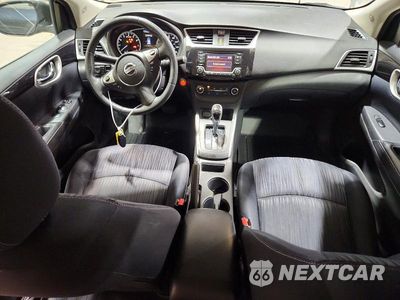 Zdjęcie 8 z 12 samochodu: 2016 NISSAN SENTRA SV VIN:3N1AB7AP9GY231078 - miniatura