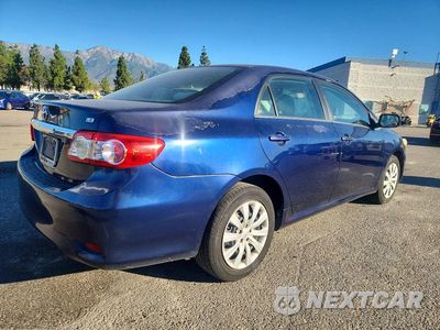 Trzecie zdjęcie samochodu z tyłu: 2013 TOYOTA COROLLA LE VIN:5YFBU4EE5DP182721 - miniatura