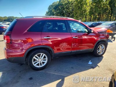 Trzecie zdjęcie samochodu z tyłu: 2015 KIA SORENTO LX VIN:5XYKT3A62FG637088 - miniatura