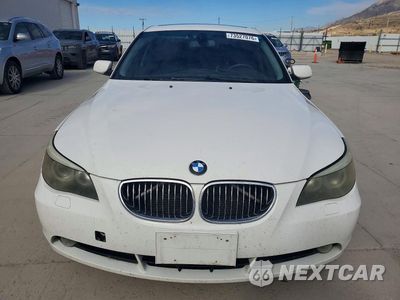 Piąte zdjęcie samochodu w środku: 2006 BMW 530 XI VIN:WBANF73526CU19282 - miniatura