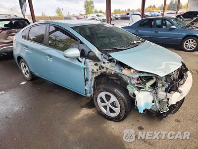 Czwarte zdjęcie samochodu z boku: 2013 TOYOTA PRIUS TWO VIN:JTDKN3DU1D5689841 - miniatura