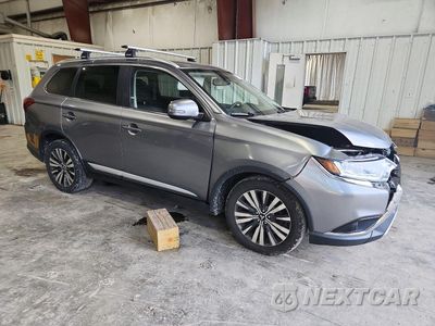 Czwarte zdjęcie samochodu z boku: 2019 MITSUBISHI OUTLANDER SE VIN:JA4AZ3A3XKZ038929 - miniatura