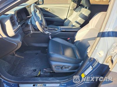 Zdjęcie 7 z 13 samochodu: 2025 TOYOTA CROWN SIGNIA XLE VIN:JTDACAAJ9S3007412 - miniatura
