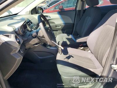 Zdjęcie 7 z 12 samochodu: 2012 CHEVROLET SONIC LT VIN:1G1JC5SH3C4207676 - miniatura