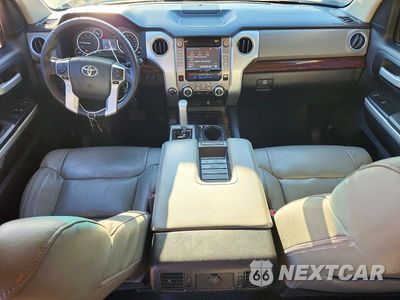 Zdjęcie 8 z 12 samochodu: 2014 TOYOTA TUNDRA CREWMAX LIMITED VIN:5TFHW5F13EX327487 - miniatura