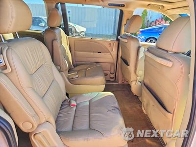 Zdjęcie 11 z 13 samochodu: 2008 HONDA ODYSSEY TOURING VIN:5FNRL38878B007549 - miniatura