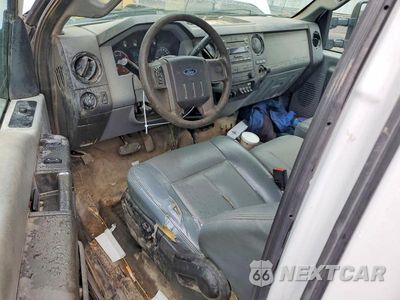 Zdjęcie 8 z 13 samochodu: 2016 FORD F450 SUPER DUTY VIN:1FDUF4HT2GEA18627 - miniatura