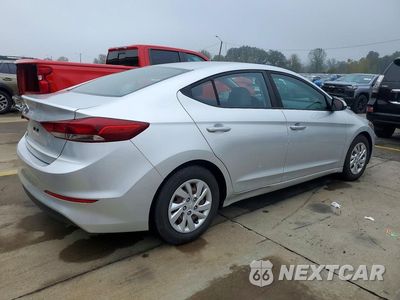 Trzecie zdjęcie samochodu z tyłu: 2018 HYUNDAI ELANTRA SE VIN:5NPD74LF6JH225564 - miniatura