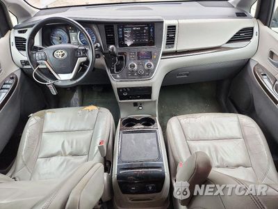 Zdjęcie 8 z 13 samochodu: 2015 TOYOTA SIENNA XLE PREMIUM 8-PASSENGER VIN:5TDYK3DC3FS642592 - miniatura