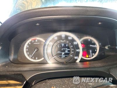 Zdjęcie 9 z 13 samochodu: 2017 HONDA ACCORD LX VIN:1HGCR2F35HA117080 - miniatura