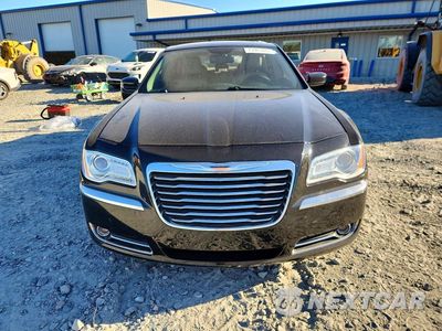 Piąte zdjęcie samochodu w środku: 2014 CHRYSLER 300 VIN:2C3CCAAG8EH305887 - miniatura