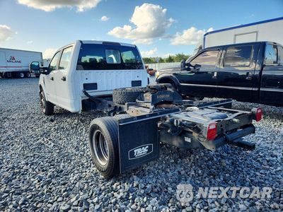Drugie zdjęcie samochodu z przodu: 2019 FORD F350 SUPER DUTY VIN:1FD8W3HT4KED44532 - miniatura