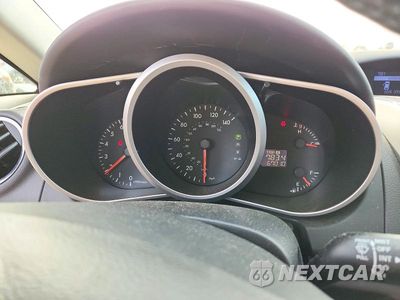 Zdjęcie 9 z 14 samochodu: 2010 MAZDA CX-7 VIN:JM3ER2WM8A0352768 - miniatura