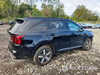 Trzecie zdjęcie samochodu z tyłu: 2021 KIA SORENTO EX VIN:5XYRHDLF5MG027895 - miniatura
